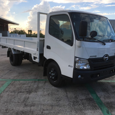 HINO 300 Series WU710L-HKMMJ3 2020