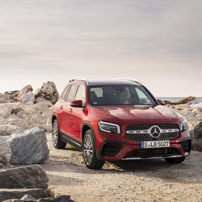 MERCEDES-BENZ GLB 200 2020