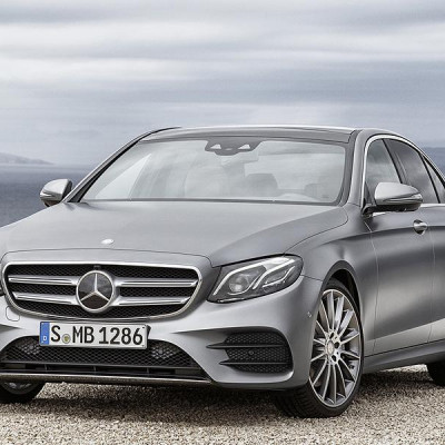 MERCEDES-BENZ E-Class 200 AMG 2020