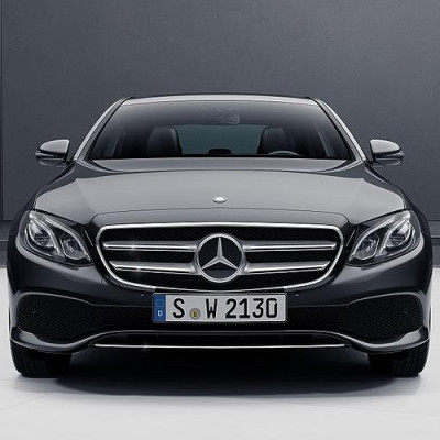 MERCEDES-BENZ E 300 (AMG) 2020